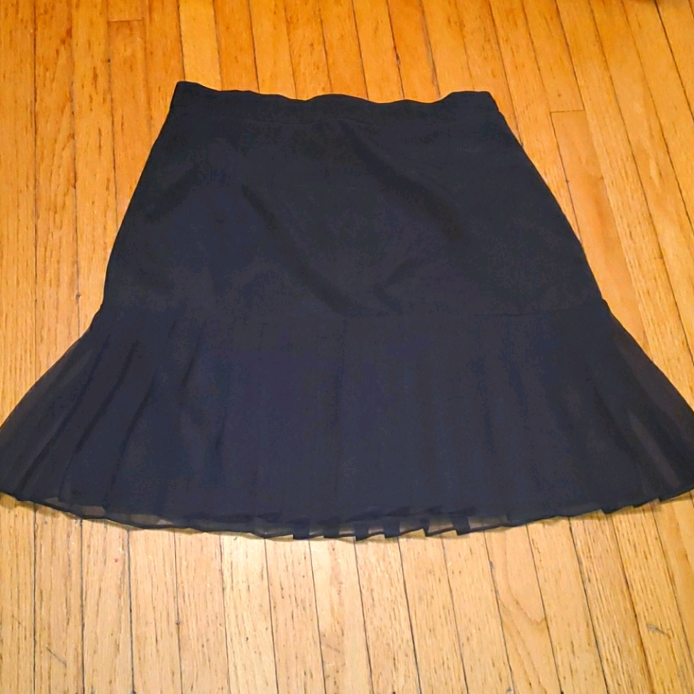 Vintage Pleated skirt